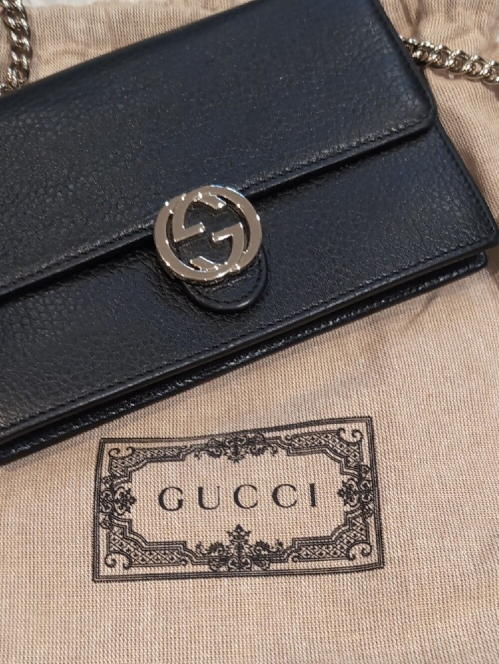 Gucci Black Leather wallet On Chain Shoulder Bag - Picture 2 of 2